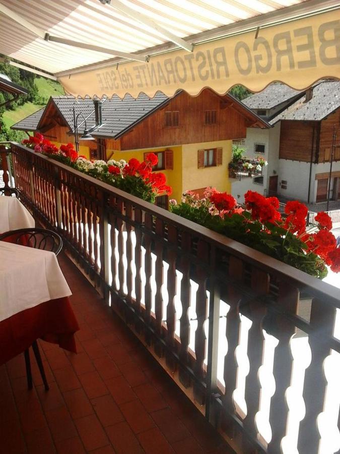 Albergo Ristorante Sole Mezzoldo Exteriér fotografie