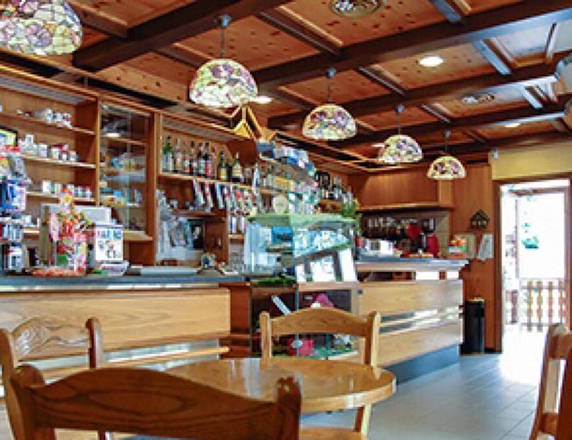 Albergo Ristorante Sole Mezzoldo Exteriér fotografie