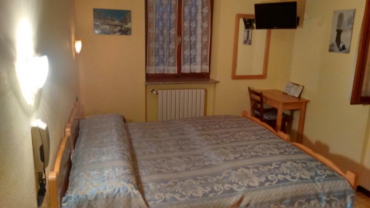 Albergo Ristorante Sole Mezzoldo Exteriér fotografie