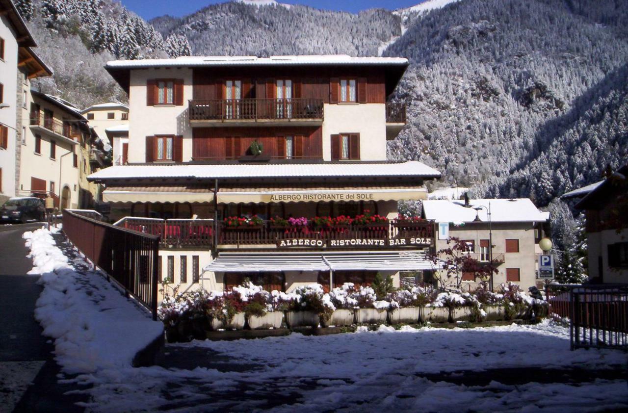 Albergo Ristorante Sole Mezzoldo Exteriér fotografie